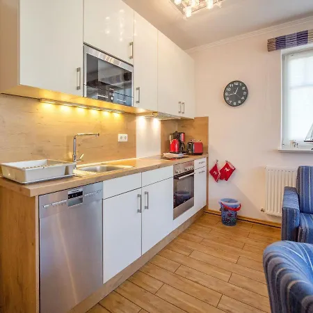 아파트 Duenenpark - Komfortplus Mit 1 Schlafzimmer Und Balkon Im Dachgeschoss 210 *